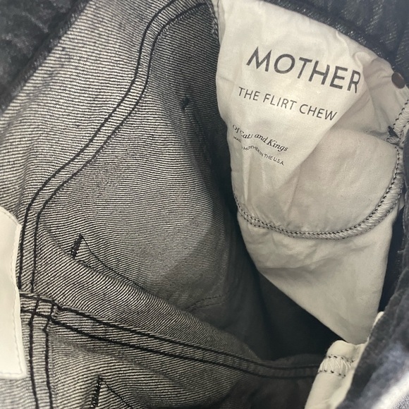 MOTHER Superior The Flirt Chew - Black Wash - Of Cats & Kings Jean - Size 25 - Picture 12 of 12